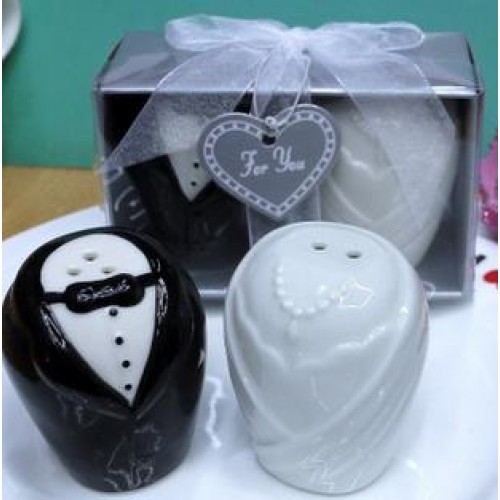 Ceramic Bride Groom Salt & Pepper Shakers  Ceramic Bride Groom Salt & Pepper Shakers
